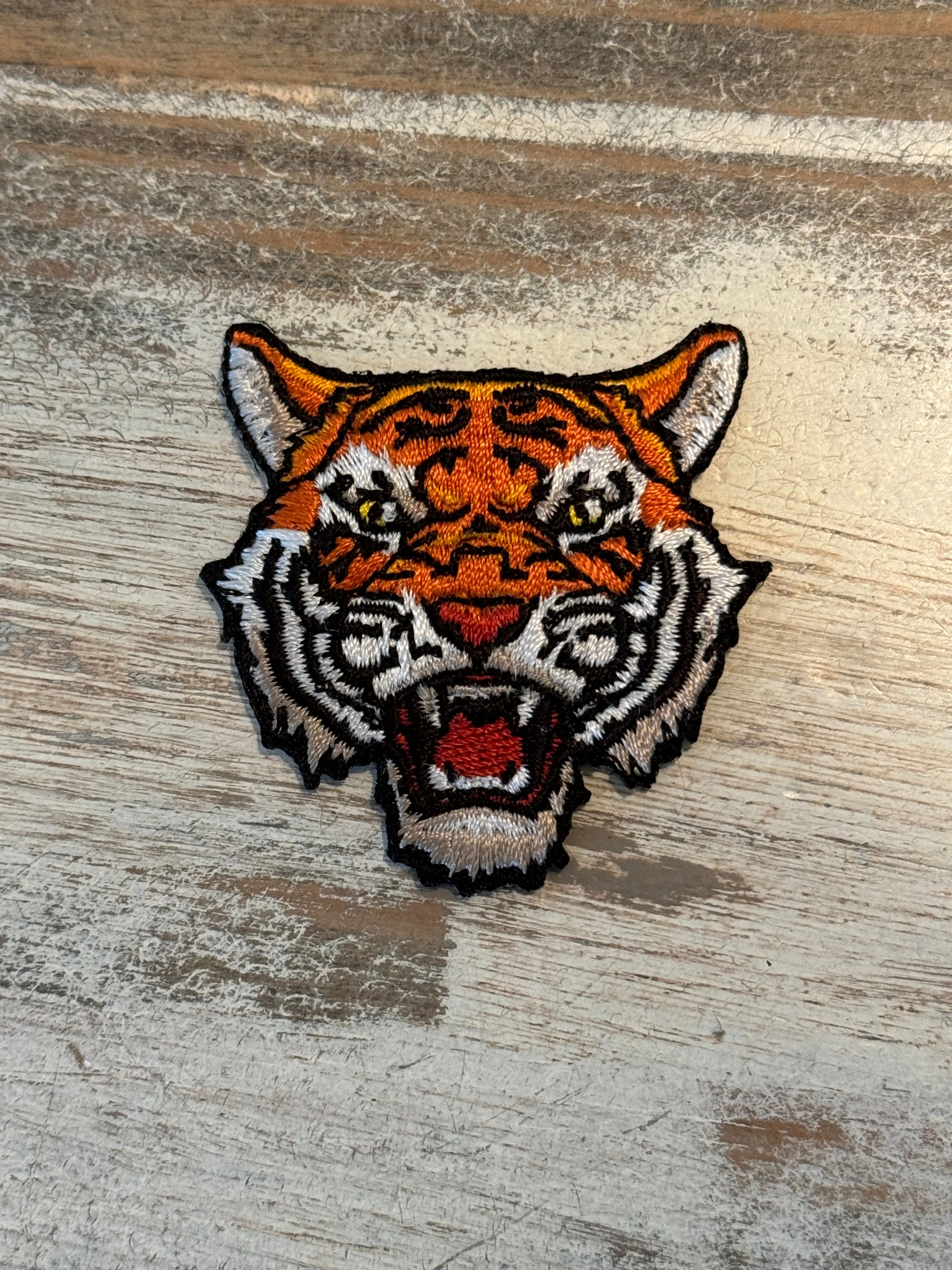 Lions, Tigers & Other Cats Mascot Iron On Patches