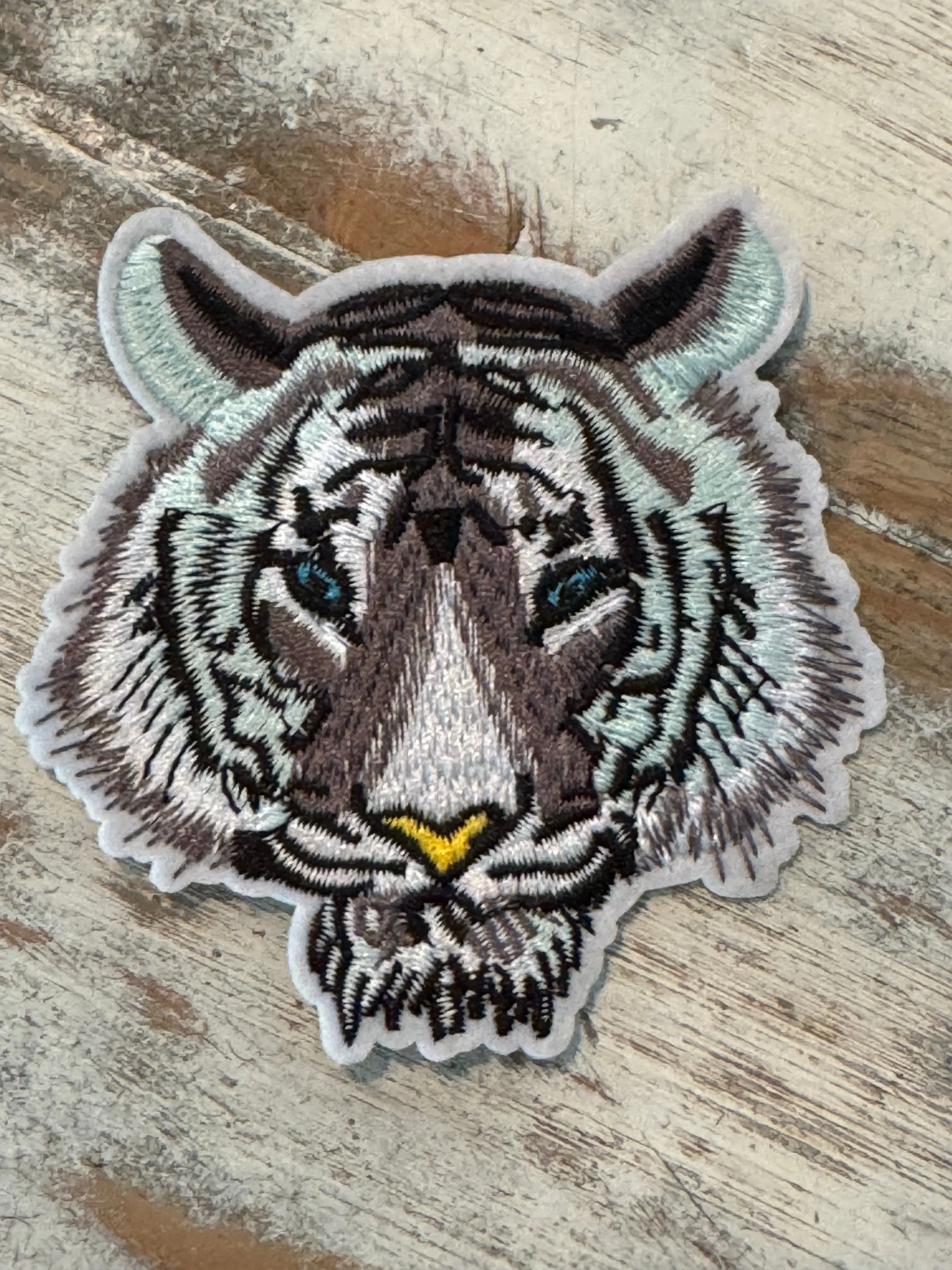 Lions, Tigers & Other Cats Mascot Iron On Patches