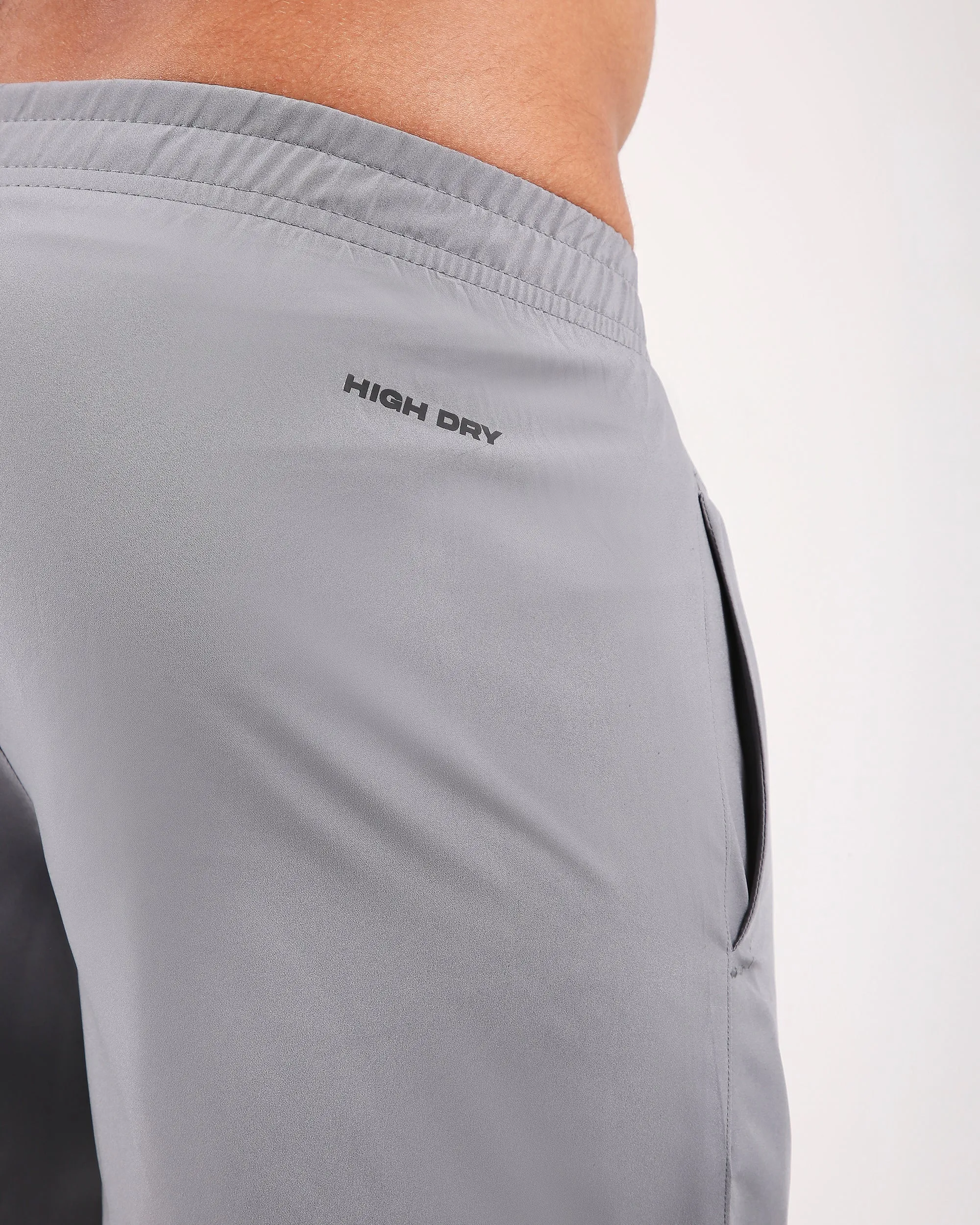 RUN - SMOKE GREY SHORTS